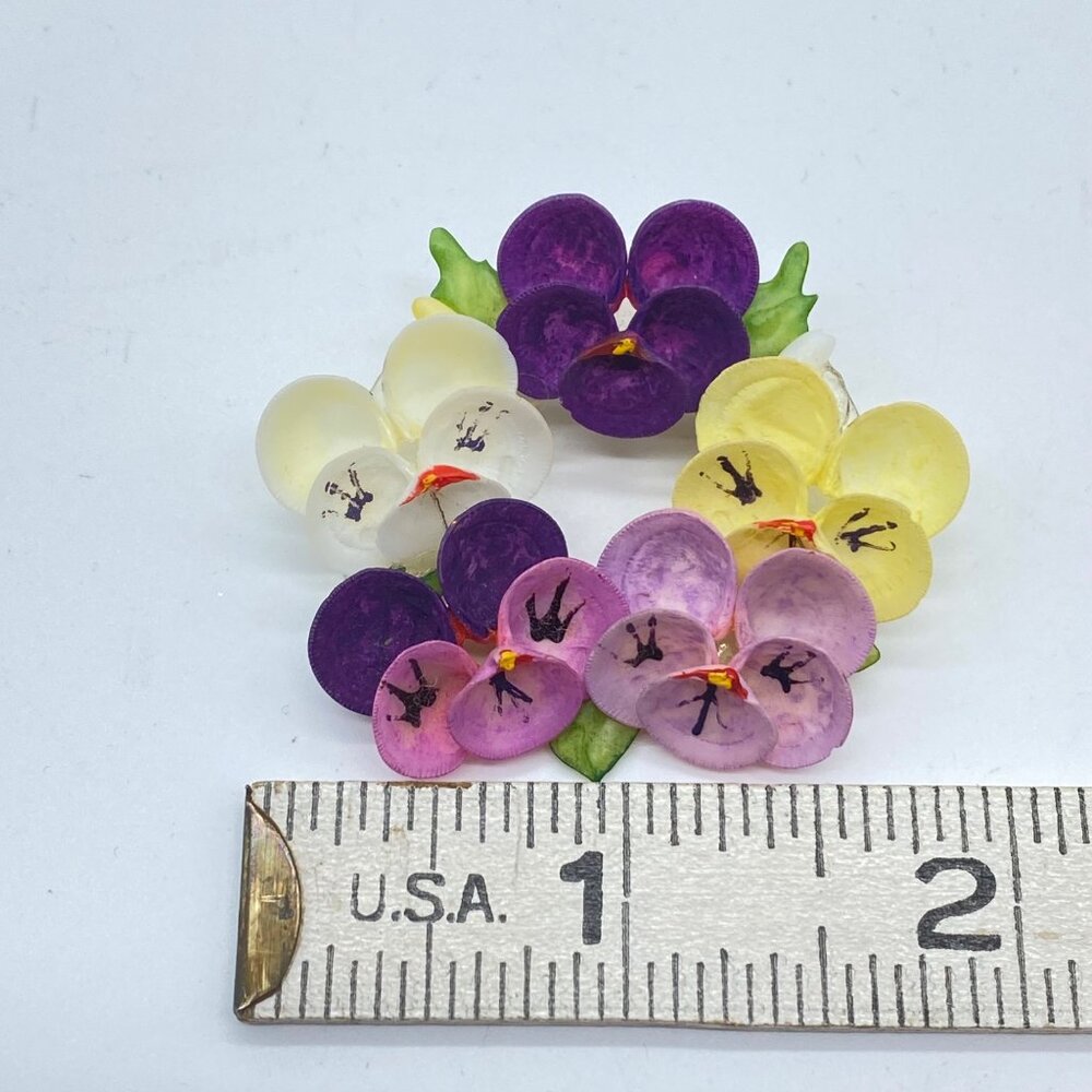 Vintage Seashell Pansy Floral Brooch Pin Handmade Wreath Shape Purple Yellow - Picture 8 of 8